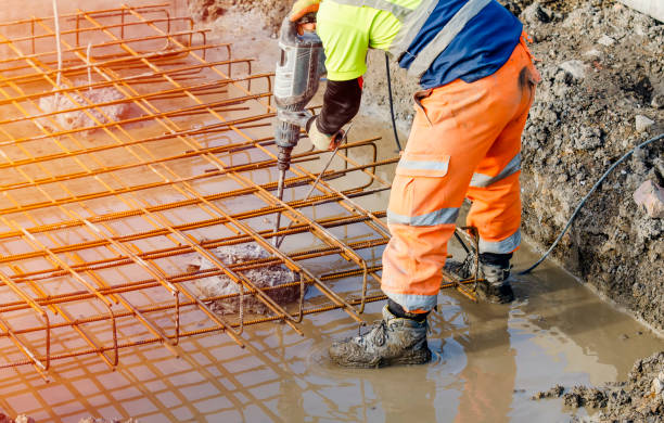 Best Custom Concrete Contractor  in Spring Grove, MN